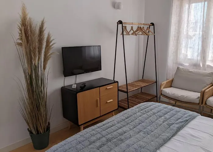 The Light House * 维拉·雷阿尔·德·桑托亚