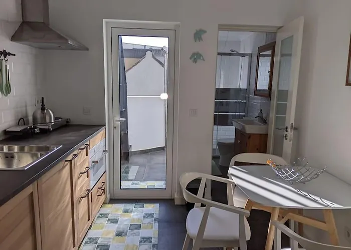 The Light House 维拉·雷阿尔·德·桑托亚