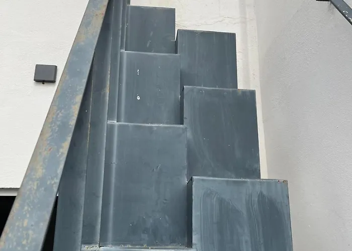 The Light House 维拉·雷阿尔·德·桑托亚